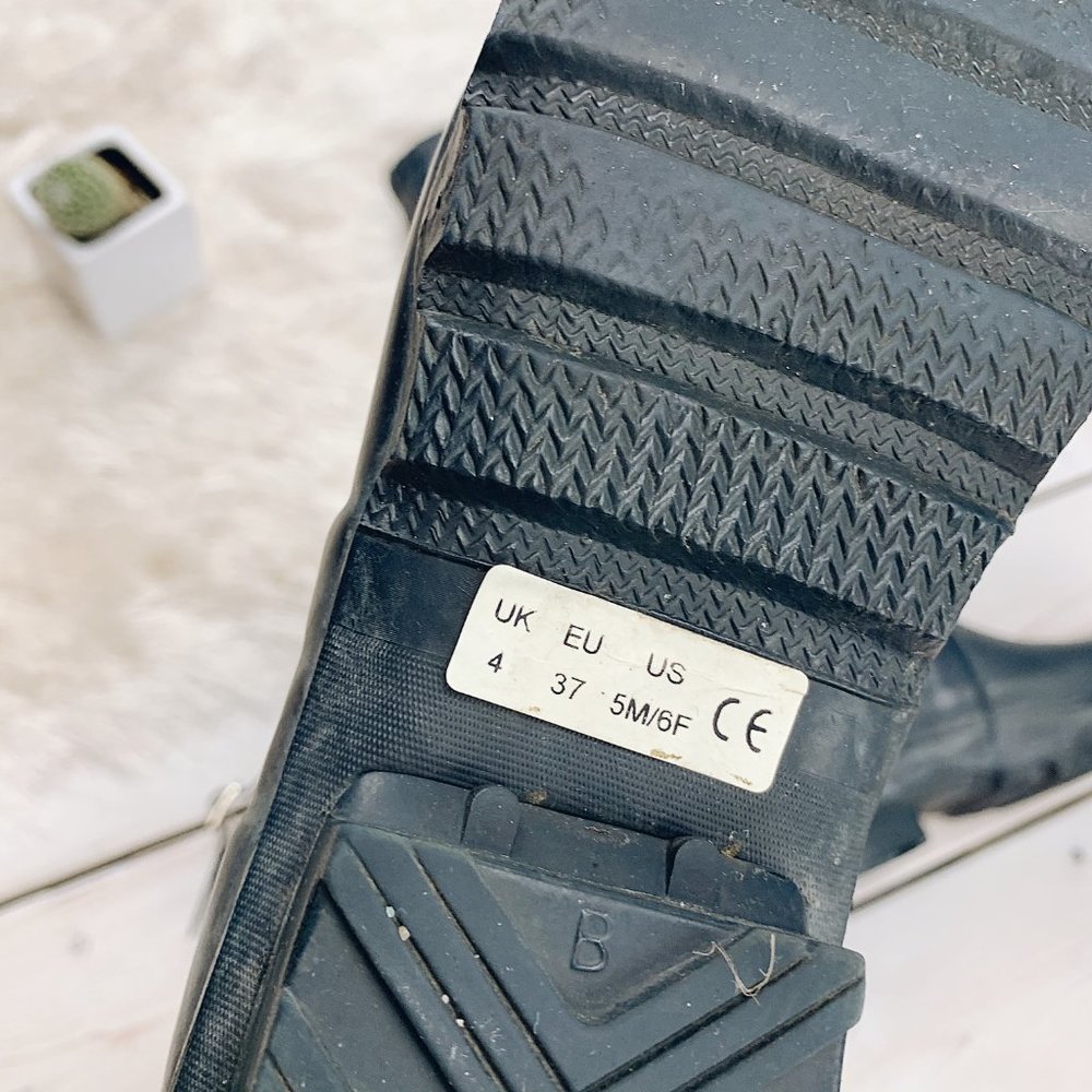 HUNTER | Tall Matte Navy Blue Rain Boots - Picture 7 of 8